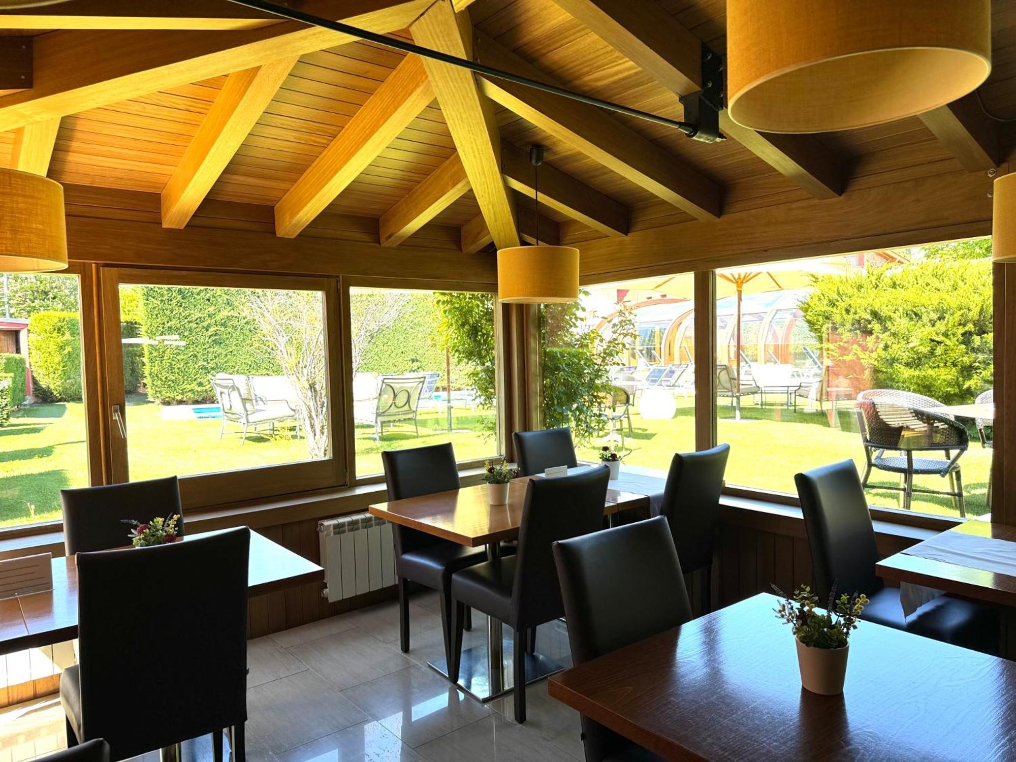 Hotel Del Lago Puigcerdà 외부 사진