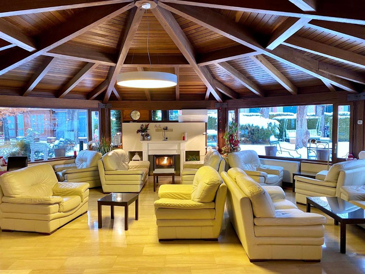 Hotel Del Lago Puigcerdà 외부 사진